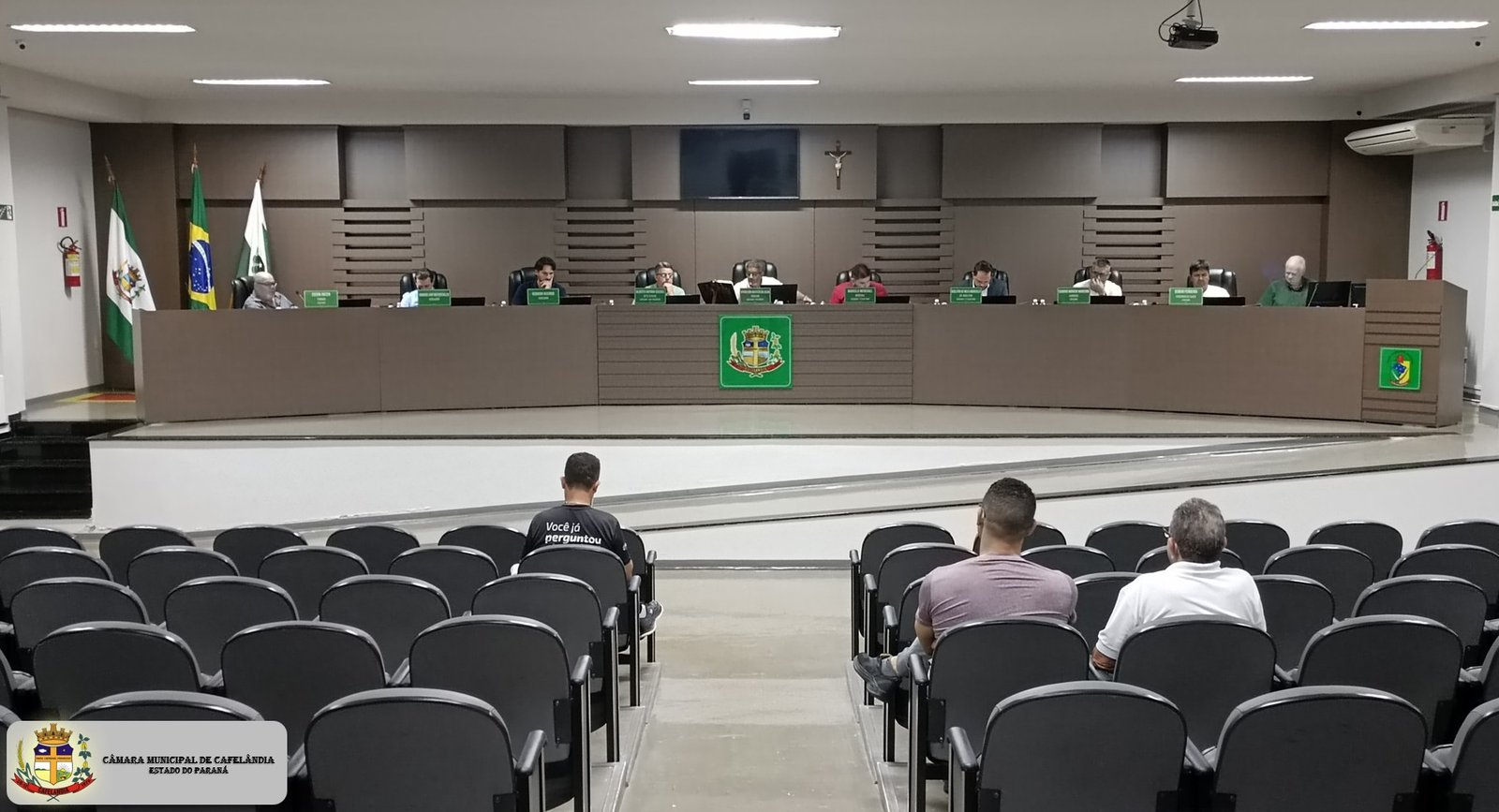 Resumo da Sessão Ordinária do dia 13 de Abril de 2026 às 19:00 Horas.