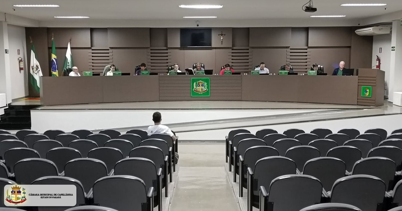 Resumo da Sessão Ordinária do dia 08 de Junho de 2026 às 19:00 Horas.